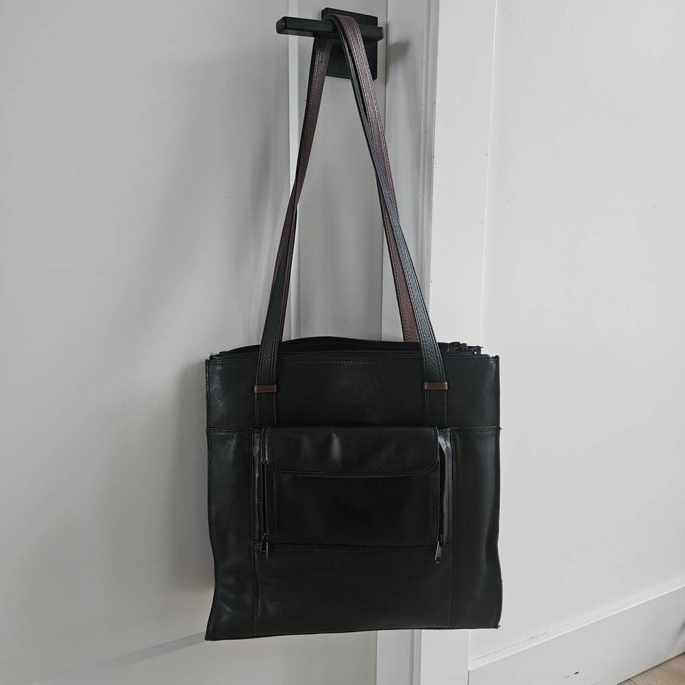 Derek Alexander Two Tone Leather Bag 2 Zip Up Compartments Built In Wallet